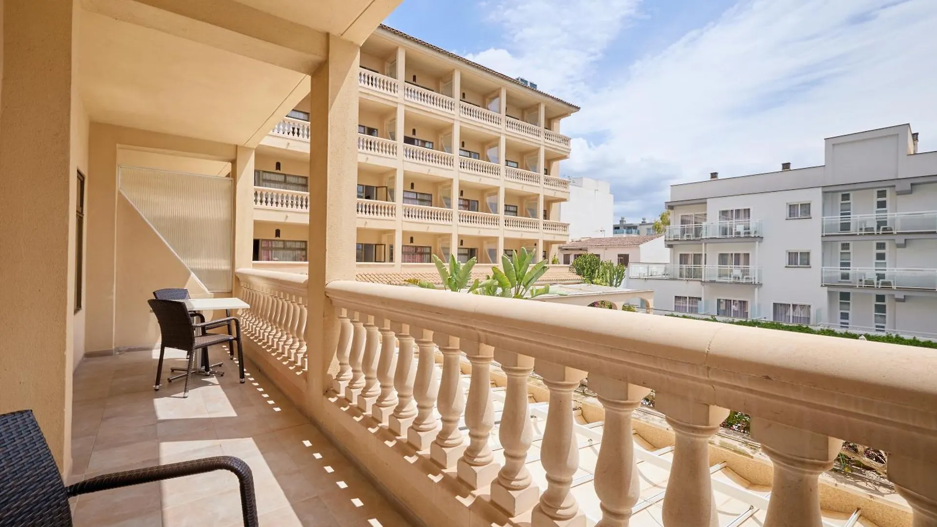 Apartamentos Isla Del Sol Can Pastilla  Apartment
