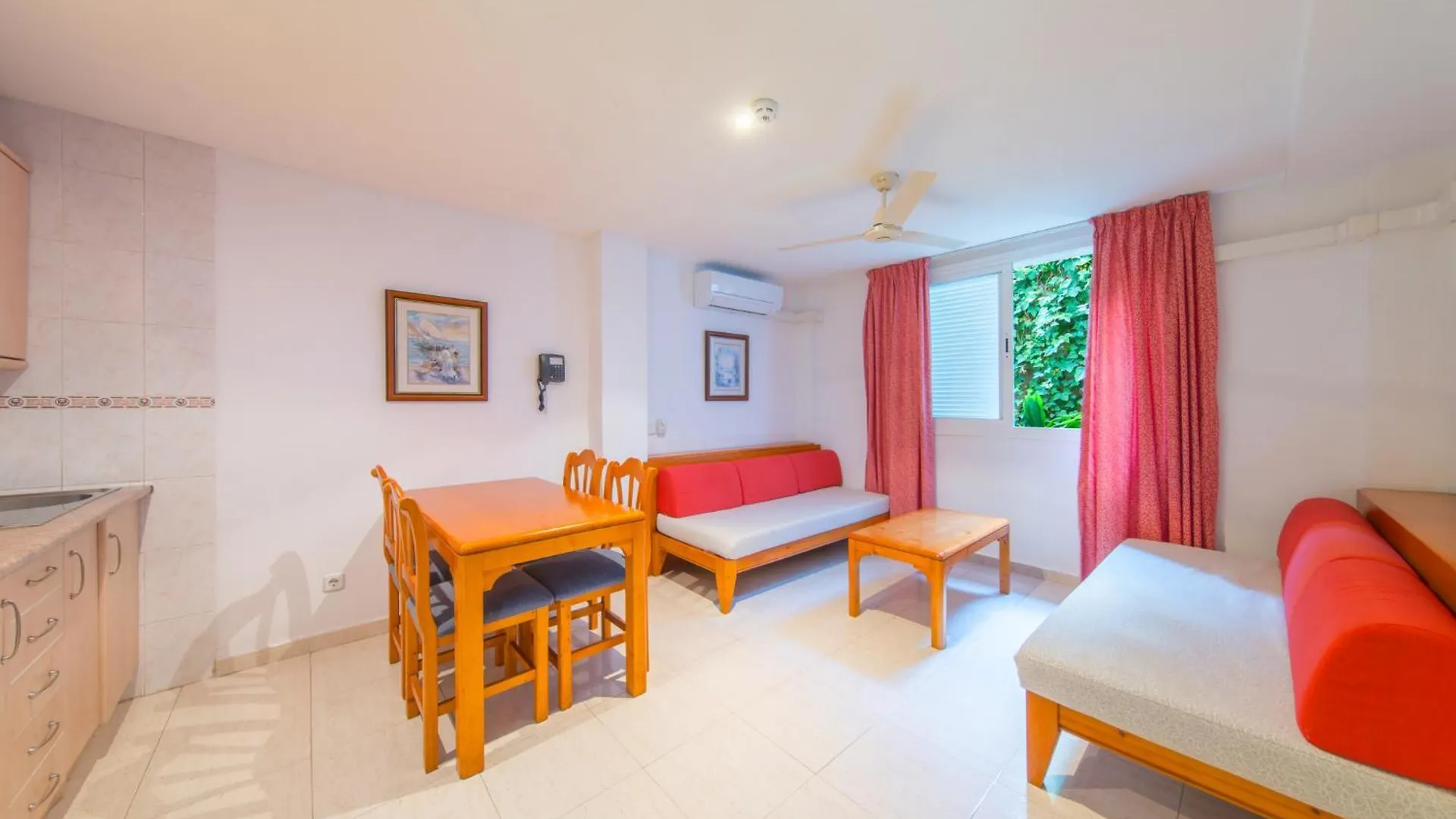 Apartment Apartamentos Isla Del Sol Can Pastilla  Spain