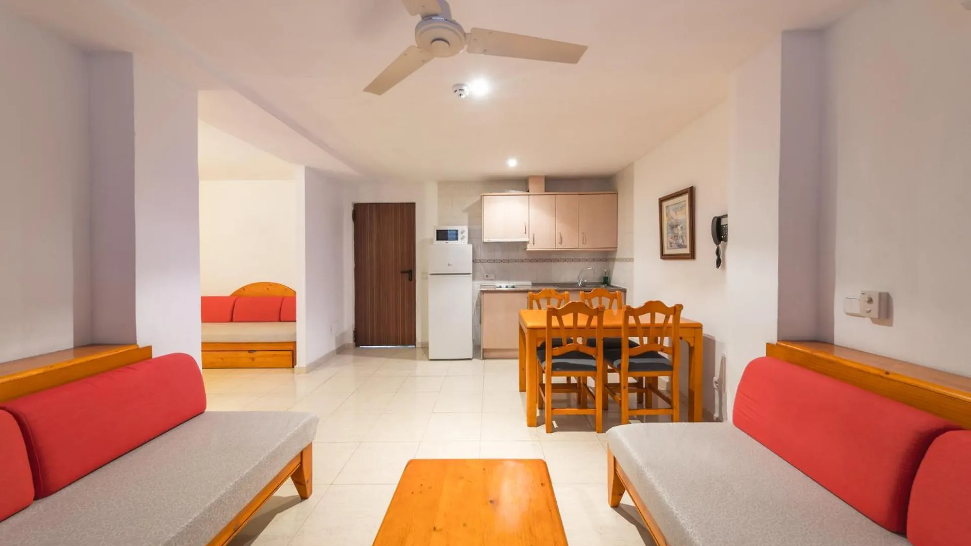 Apartamentos Isla Del Sol Can Pastilla  Apartment